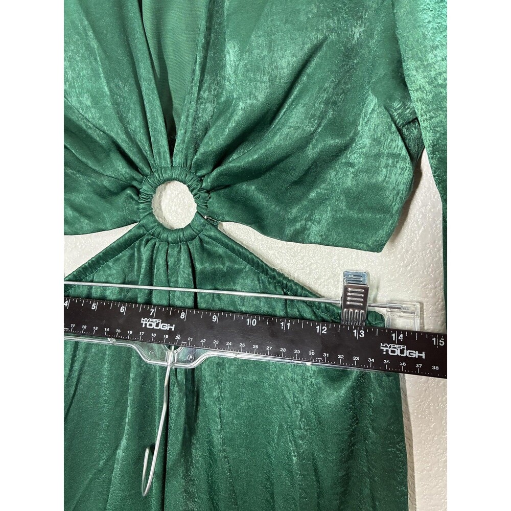 Peach Love California Dress Womens M Green Satin Cutout Ring Maxi Gown Fairy - Picture 10 of 16